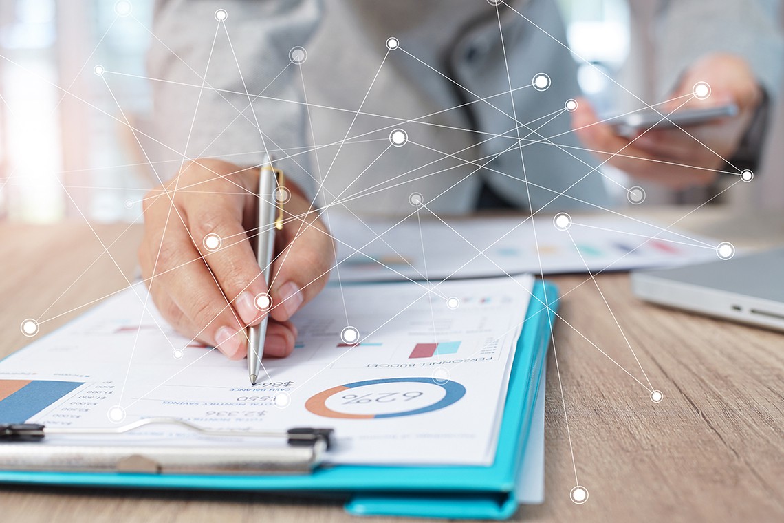 How to become an internal auditor